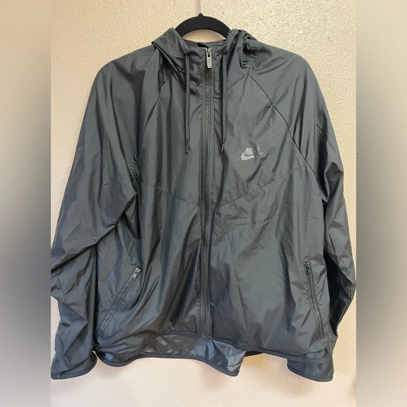 NIKE Men’s Full Zip Hooded Jacket - Picture 6 of 8